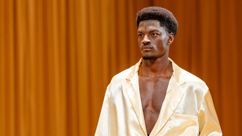 Entscheidungswalk: Wer punktet mit intensiven Blicken?