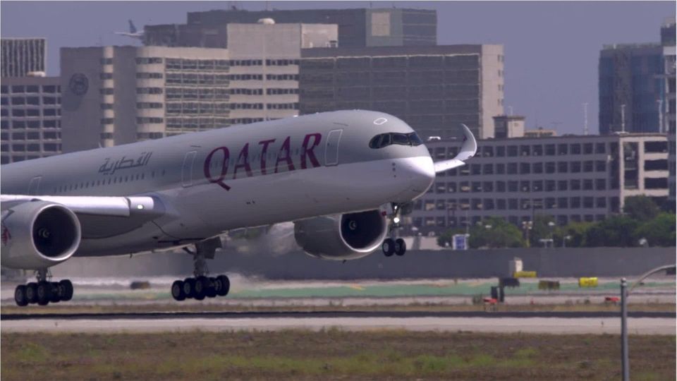 Zwölf Verletzte durch schwere Turbulenzen bei Passagierflug