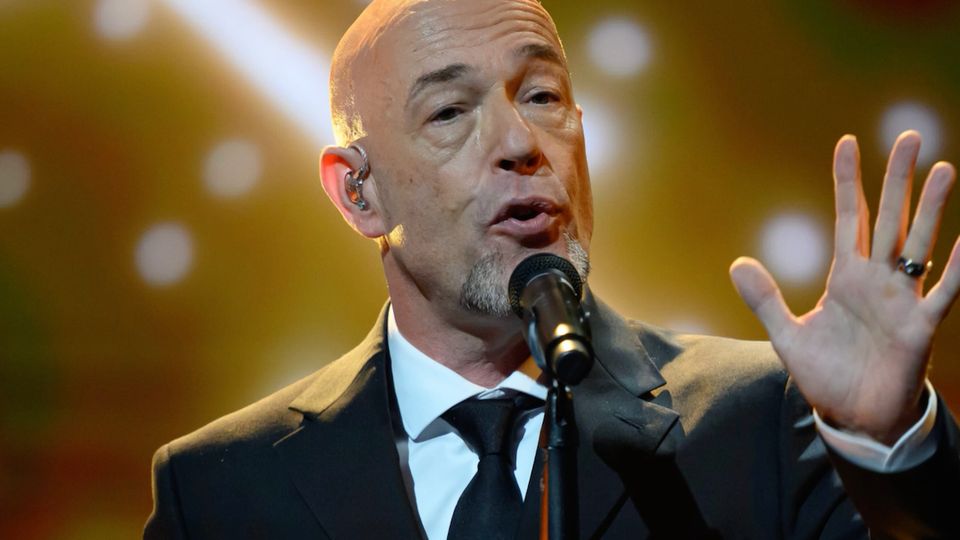 „Der Graf“ verliert Mutter und Vater