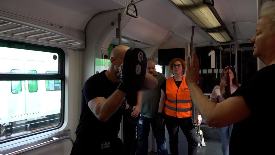 Sicherheitstraining für Zugbegleiter