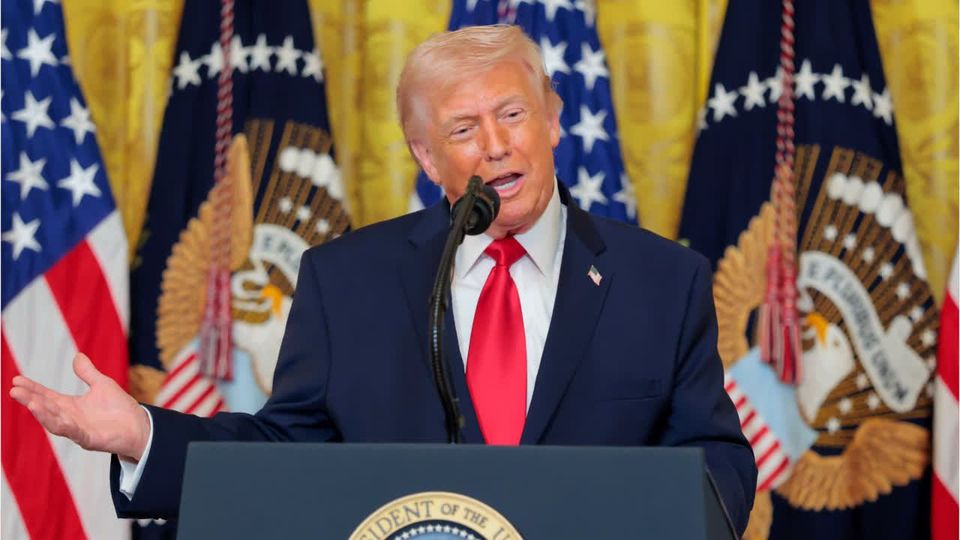 Trump hebt Sanktionen gegen russisches Öl auf