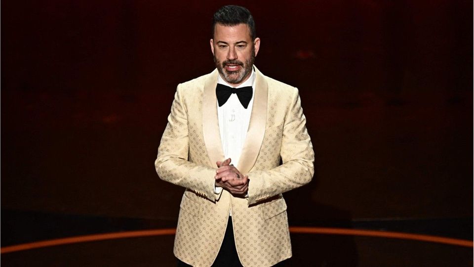 Oscars-Moderator Jimmy Kimmel teilt gegen Ex-Präsident Trump aus