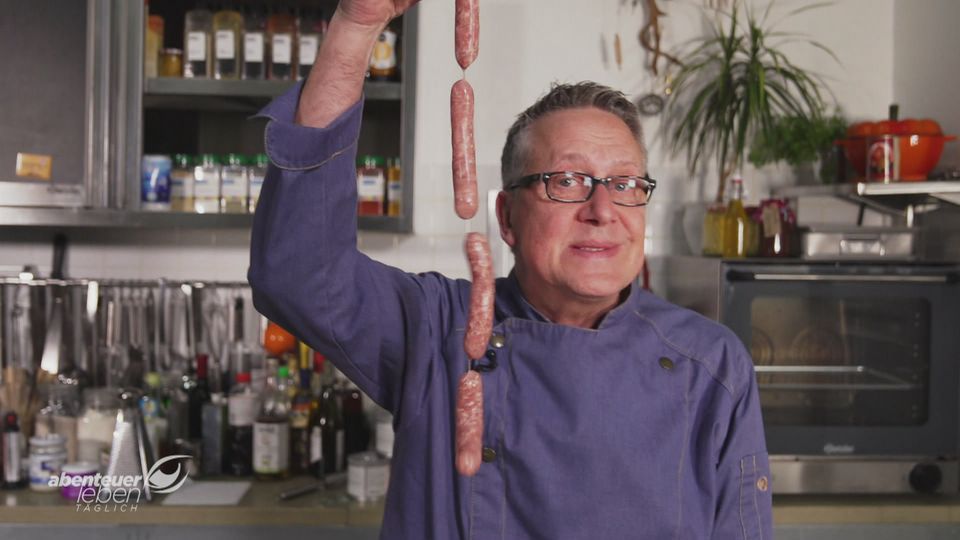 Kuriose Bratwurst-Experimente: Von Curry bis Sushi