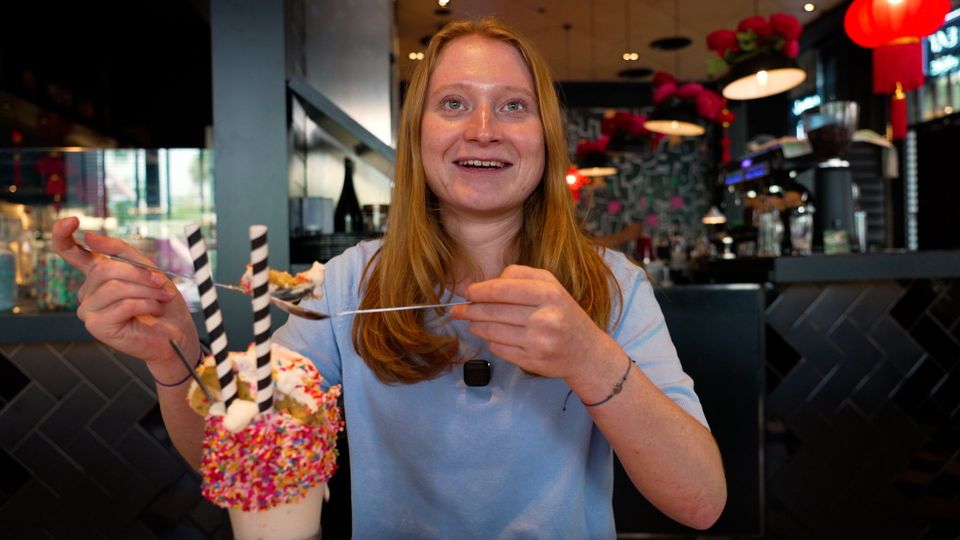 Dessert-Level Endgegner: Reporterin Véronique testet den süßesten Overkill!