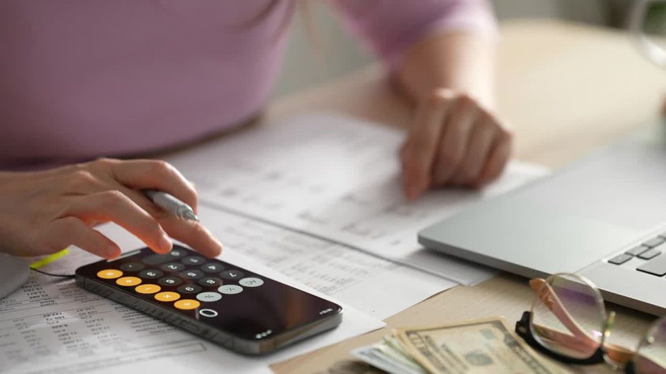 Schwankende Energiepreise: Wechsel kann sich lohnen