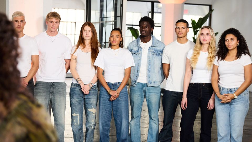 Wer wird das neue Werbegesicht von LEGO® Botanicals?