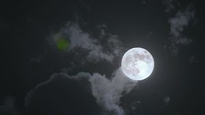„Blue Moon“: Zwei Vollmonde im Mai