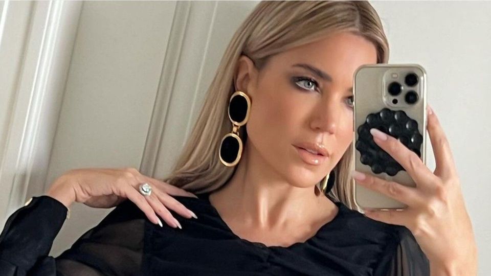 Mega-Dekolleté im Transparent-Kleid: Sylvie Meis zeigt, was sie hat