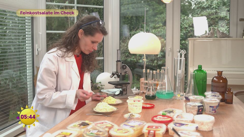 Feinkostsalate im Check