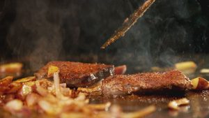 BBQ ohne Risiko: Welche Gewürze halten, was sie versprechen?