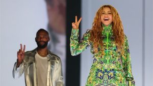 Shakira gibt kostenlose Mega-Show