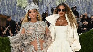 Star-Spektakel bei Met-Gala in New York