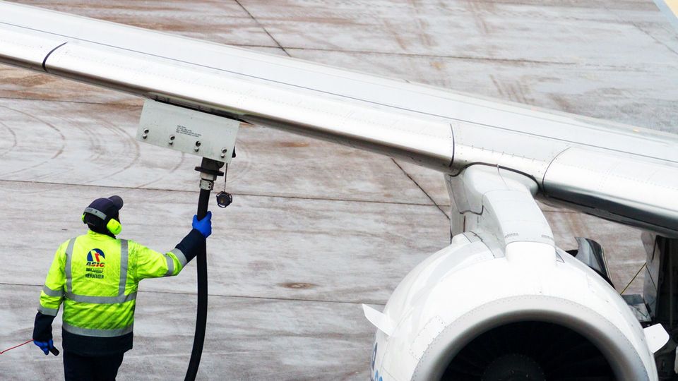 Wie teuer wird das Fliegen im Sommer?