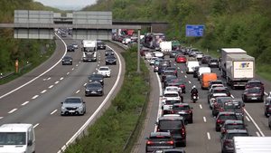 Mega-Staus zum Himmelfahrtswochenende