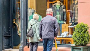 Bericht: Renteneintritt 2060 erst mit 70