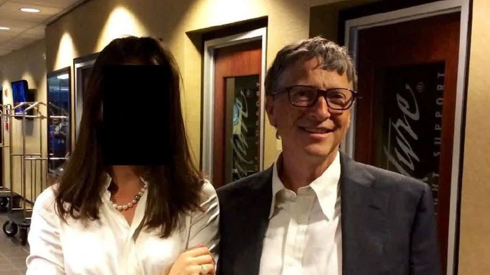 Gates: Epstein hat mich erpresst