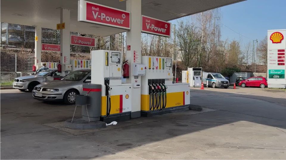 Tanken: Neue Rekordmarke bei Spritpreisen
