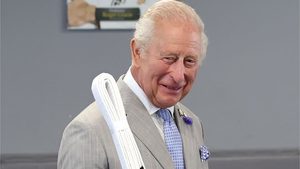 König Charles hat jetzt weißen Gürtel in Jiu-Jitsu