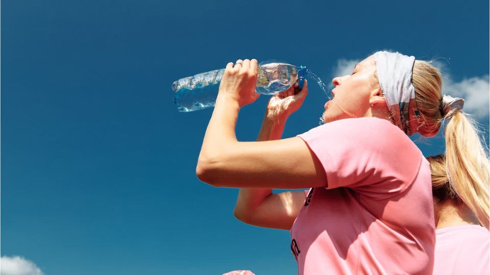Sport bei Hitze: Diese Tipps helfen bei hohen Temperaturen