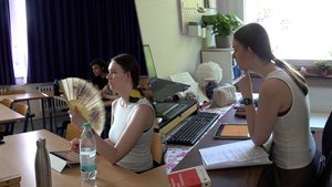Homeschooling bei Hitze – Bezirksregierung verbietet Online-Unterricht